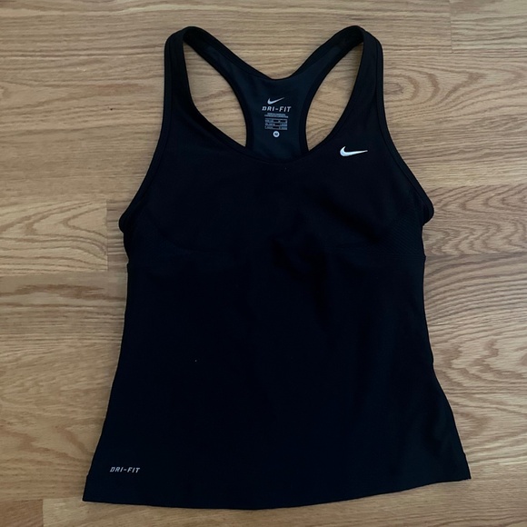 Nike Tops - Nike NWOT Dri-Fit High Impact Support Racerback Tank (M)